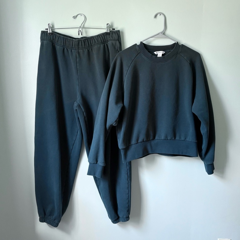 Athleta Teal Forever Fleece Two Piece Set M • lounge set • sweatpants sweatshirt